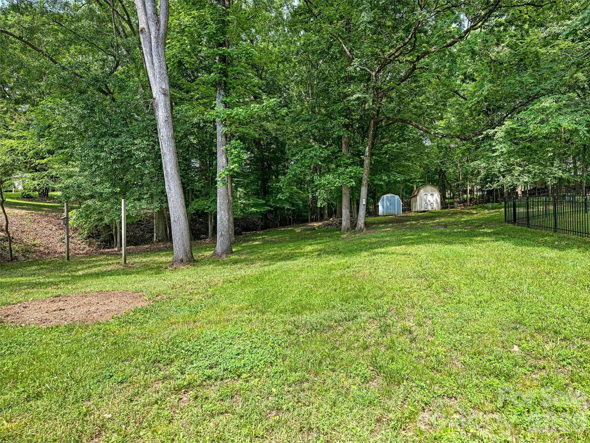 11510 Painted Tree Road Charlotte, NC 28226 - Photo 22 of 23