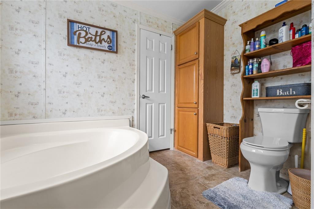 6679 Northwest 27th Place Bell, FL 32619 - Photo 31 of 55