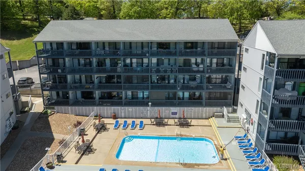 $154,900 | 1442 Nichols Road, Unit F207, Osage Beach, MO 65065