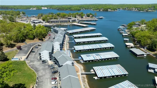 $154,900 | 1442 Nichols Road, Unit F207, Osage Beach, MO 65065