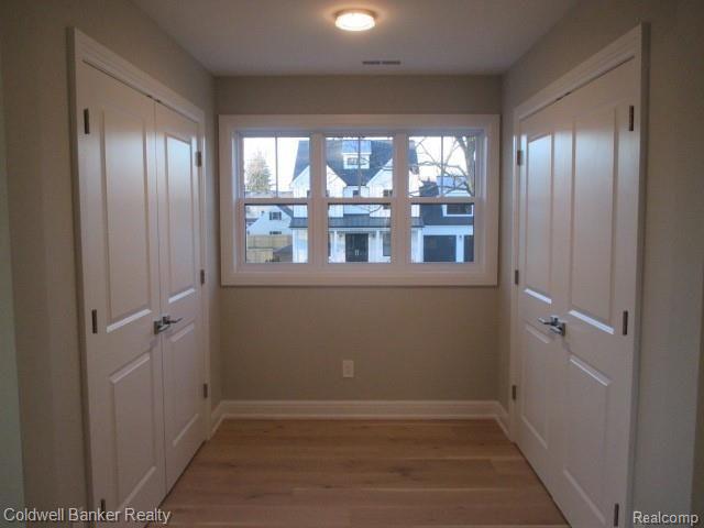 2350 Yorkshire Road Birmingham, MI 48009 - Photo 42 of 57
