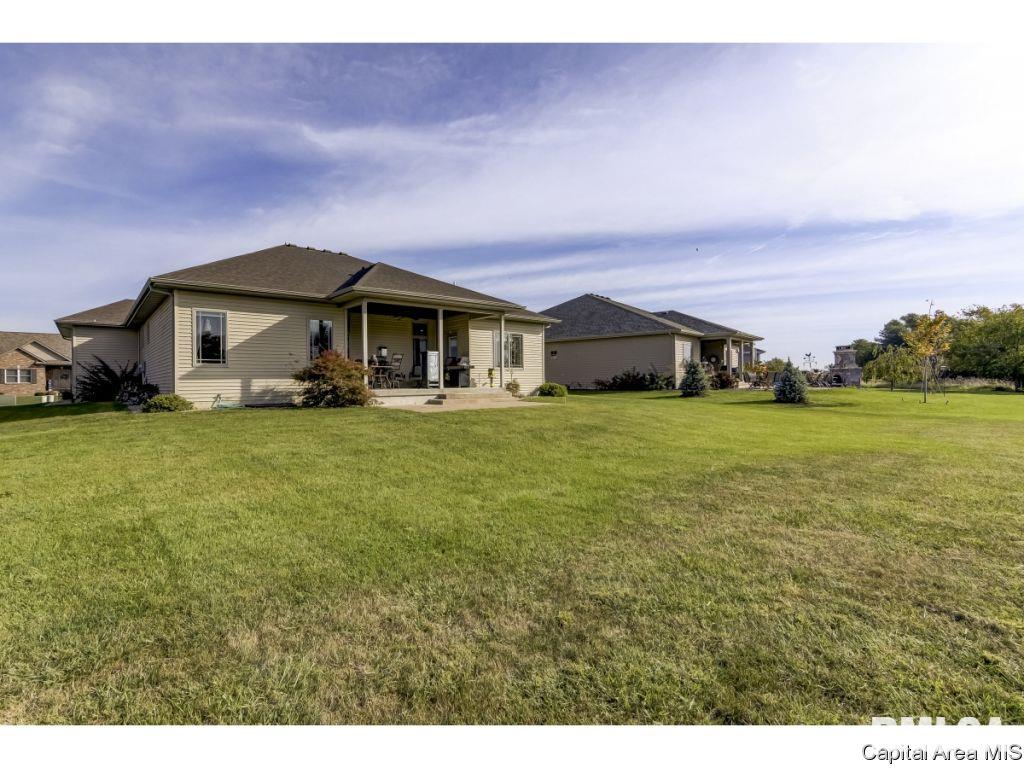 5604 Legacy Lane Springfield, IL 62711 - Photo 3 of 36 Gallery Image 3