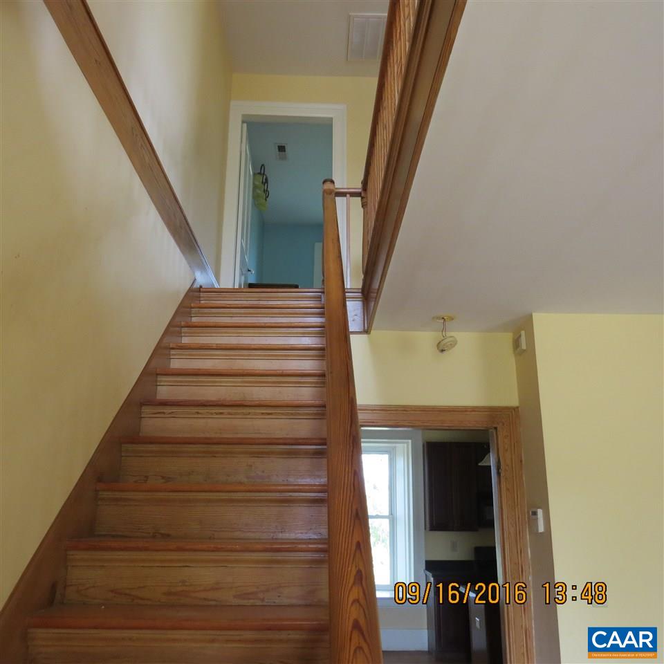 1033 Kiddsville Road Waynesboro, VA 22980 - Photo 25 of 33 a view of entryway