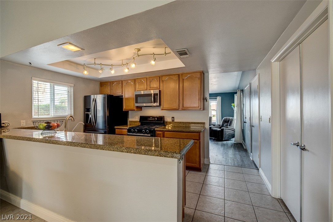 714 Greenway Road Henderson, NV 89002 - Photo 17 of 31
