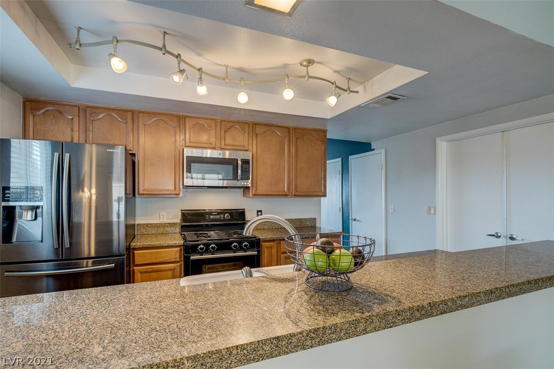 714 Greenway Road Henderson, NV 89002 - Photo 18 of 31