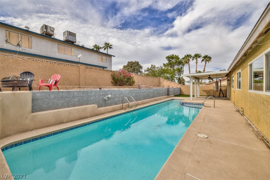 714 Greenway Road Henderson, NV 89002 - Photo 4 of 31