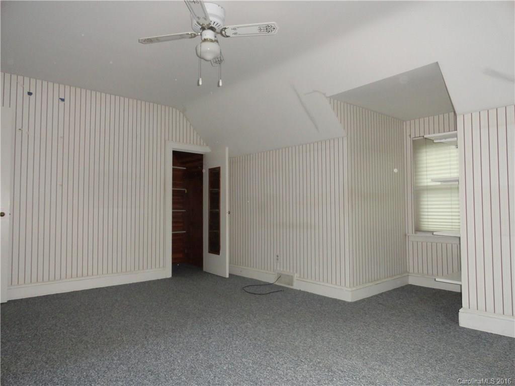 90 Wembley Road Asheville, NC 28804 - Photo 10 of 16 Gallery Image 10