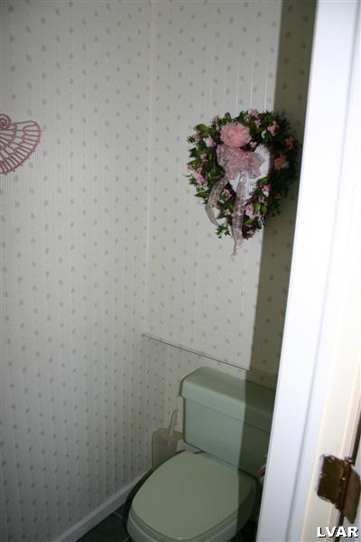 1046 Miller Road Nazareth, PA 18064 - Photo 27 of 33 a bathroom with a toilet
