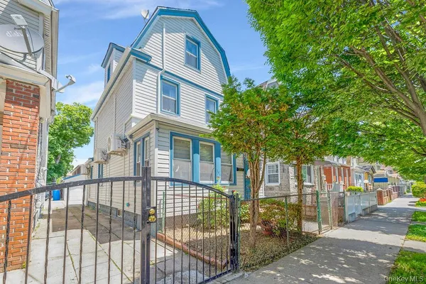 $790,000 | 105-23 Remington Street | Jamaica