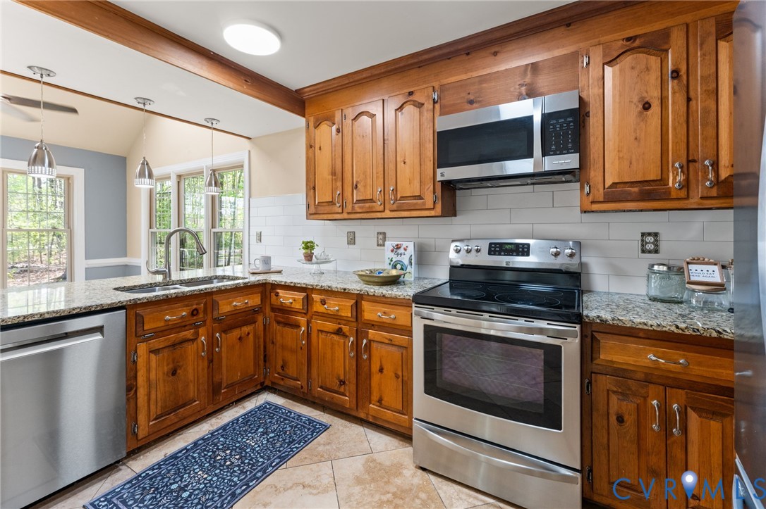 12601 Cottage Mill Road Midlothian, VA 23114 - Photo 17 of 38