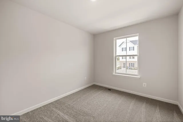 $2,000 | 1357 Cedar Vly Road, Ranson, WV 25438