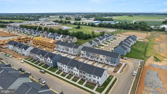 $2,000 | 1357 Cedar Vly Road, Ranson, WV 25438