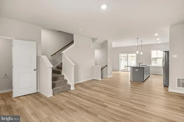 $2,000 | 1357 Cedar Vly Road, Ranson, WV 25438