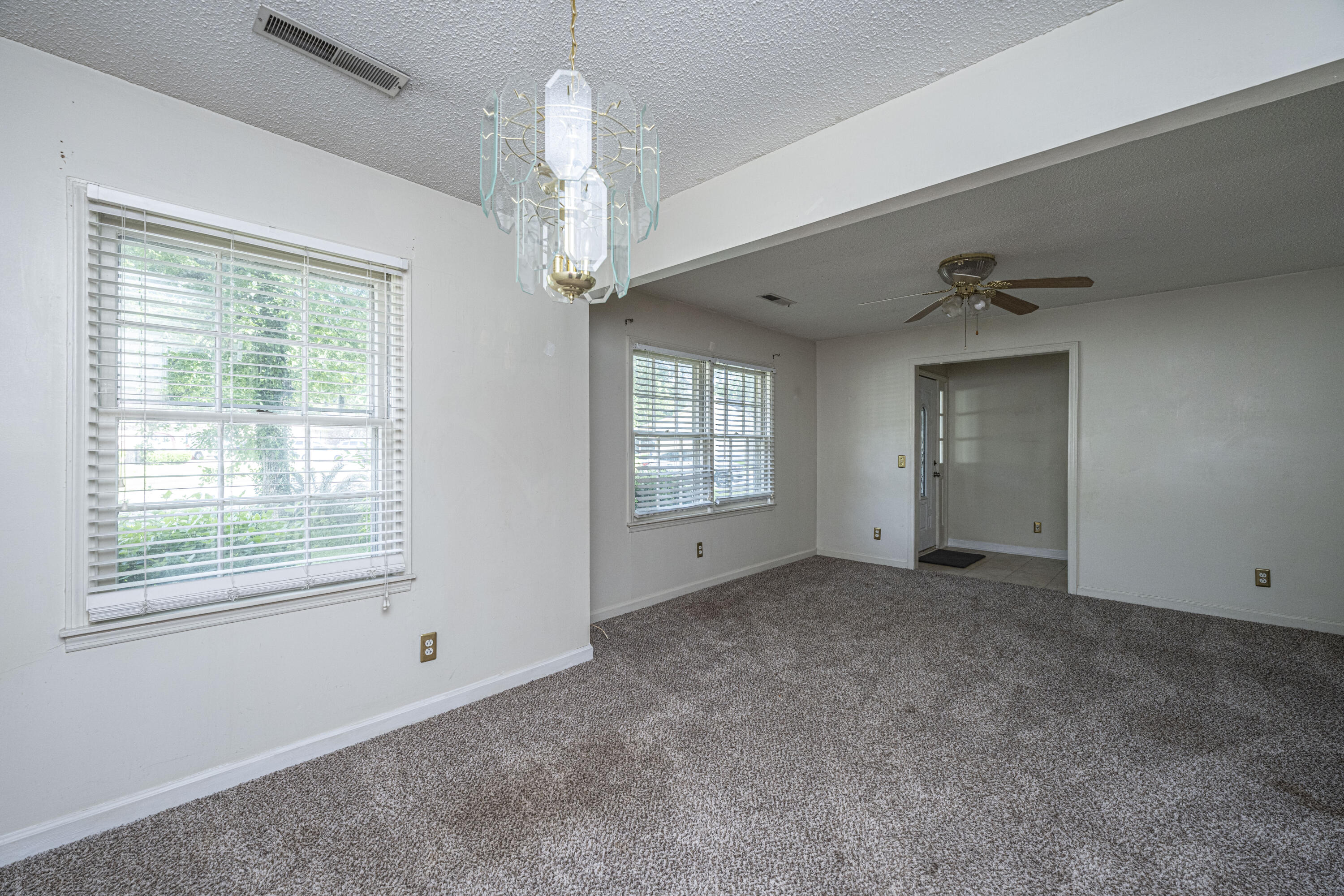110 Tall Pines Road Ladson, SC 29456 - Photo 9 of 19 DSC_9079