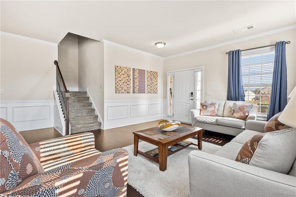 147 Oak Mill Terrace Dallas, GA 30132 - Photo 3 of 28