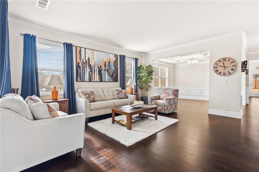 147 Oak Mill Terrace Dallas, GA 30132 - Photo 4 of 28