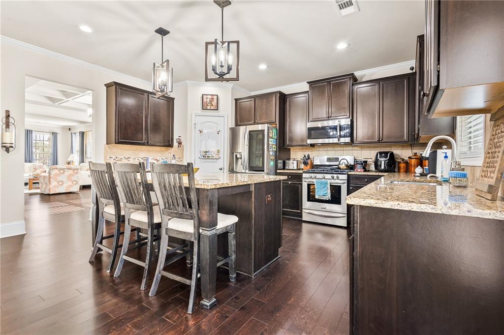 147 Oak Mill Terrace Dallas, GA 30132 - Photo 7 of 28