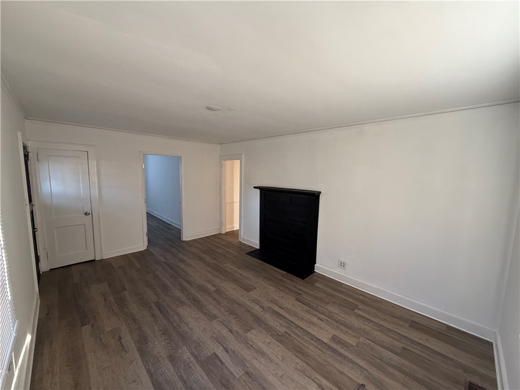 401 Whitehall Road Anderson, SC 29625 - Photo 2 of 21