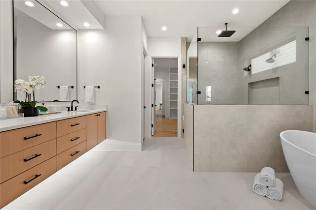 $2,285,000 | 6942 Coronado Avenue, Dallas, TX 75214