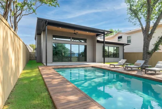 $2,260,000 | 6942 Coronado Avenue, Dallas, TX 75214