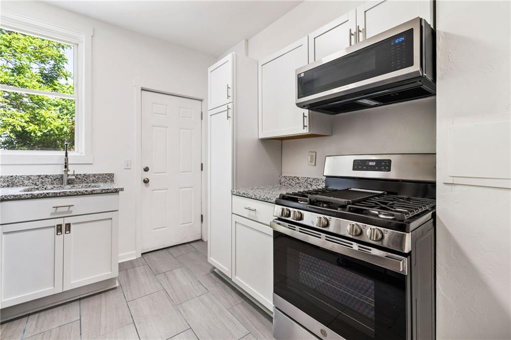 2317 Fremont Place Pittsburgh, PA 15216 - Photo 14 of 36