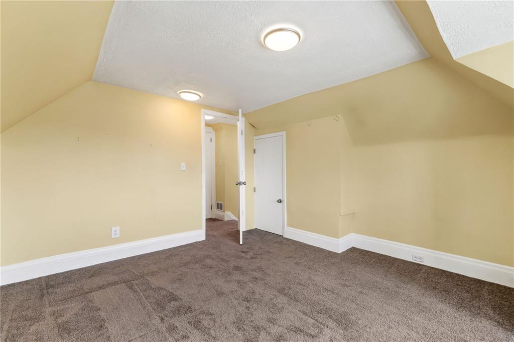 2317 Fremont Place Pittsburgh, PA 15216 - Photo 27 of 36