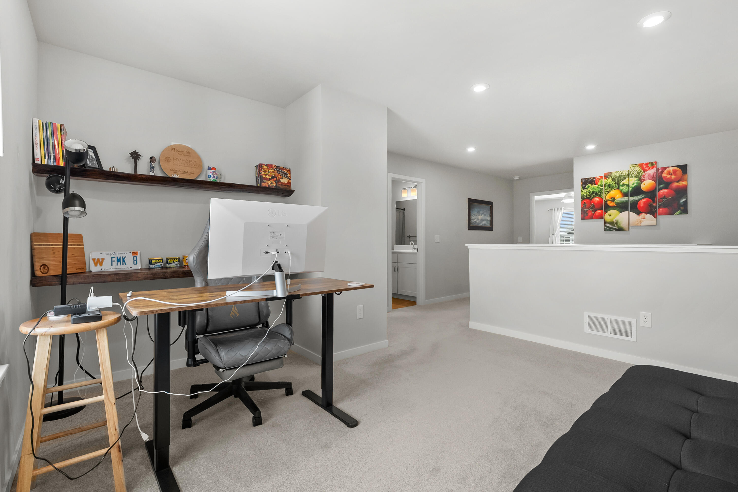 4128 Enclave Way Kalamazoo, MI 49009 - Photo 16 of 28 Loft