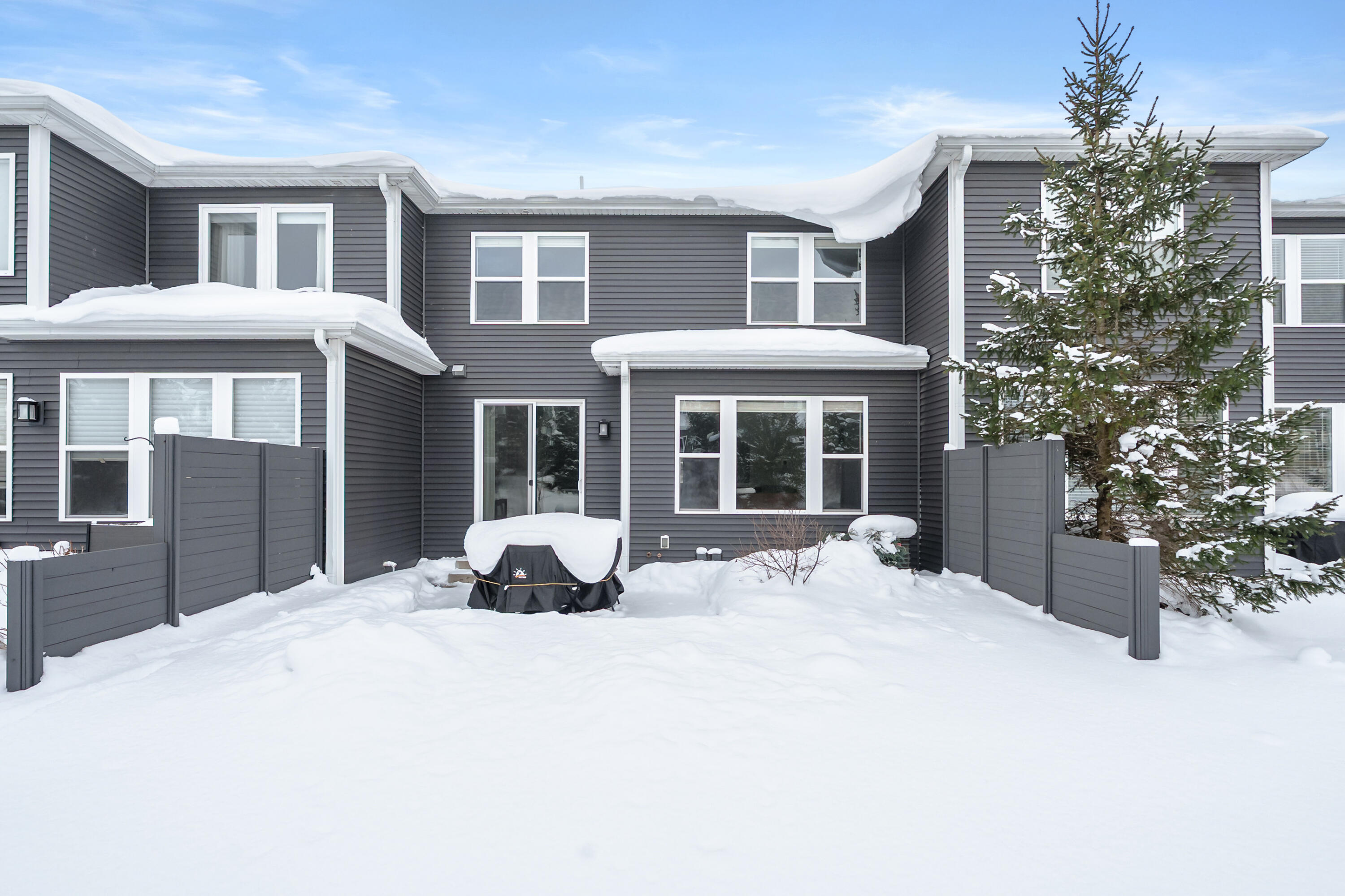 4128 Enclave Way Kalamazoo, MI 49009 - Photo 26 of 28 Private outdoor space