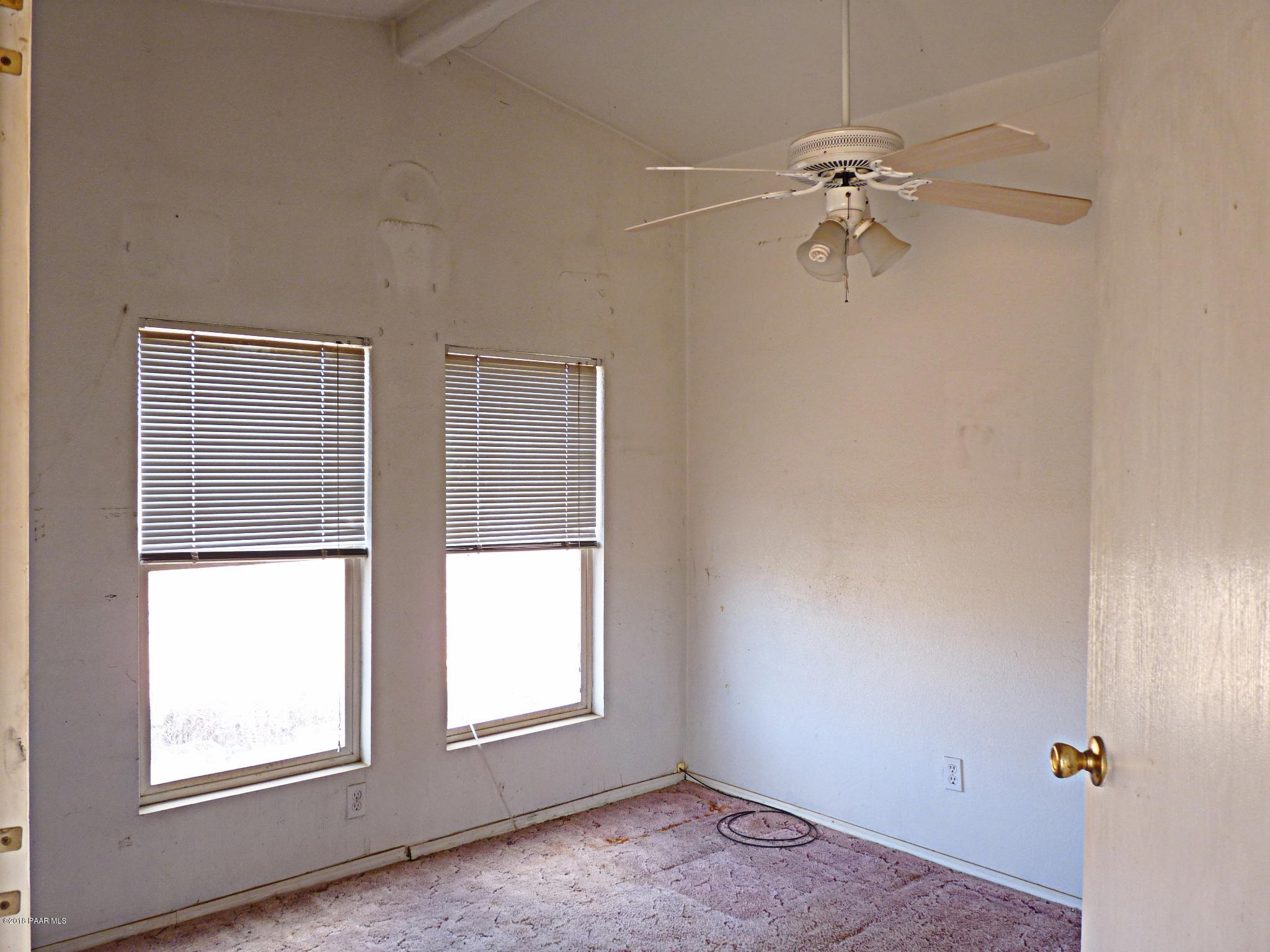1155 North Rabbit Ridge Road Dewey, AZ 86327 - Photo 7 of 36 Den off the Kitchen