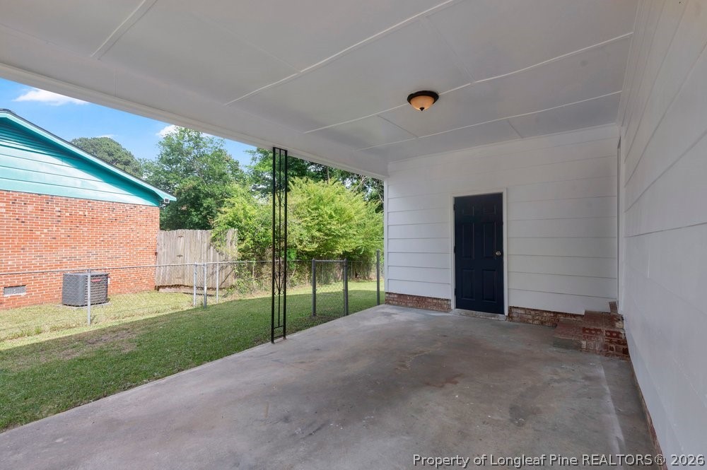 2627 Dumbarton Road Fayetteville, NC 28306 - Photo 17 of 20 CARPORT