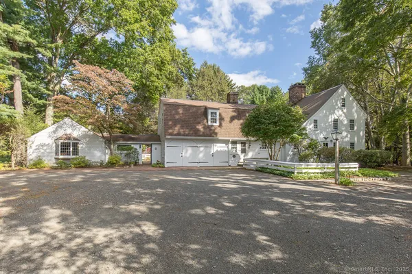 $1,075,000 | 71 Beecher Road, Woodbridge, CT 06525