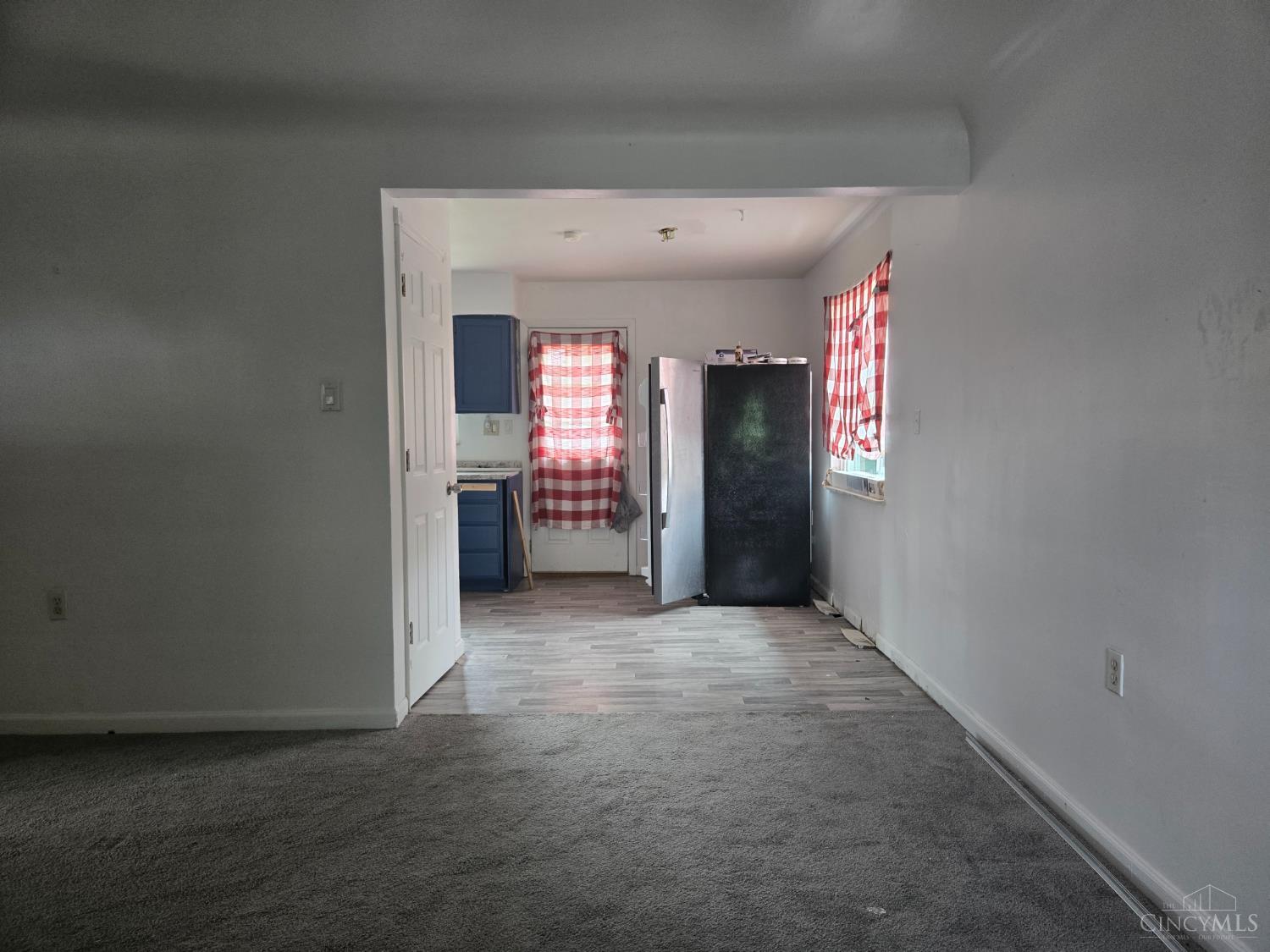 2625 West Galbraith Road Cincinnati, OH 45239 - Photo 7 of 25 Gallery Image 7