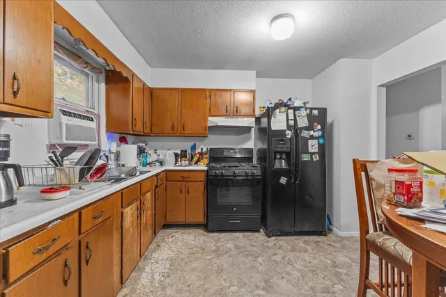 $2,500,000 | 690-720 West Milton Road, Milton, VT 05468