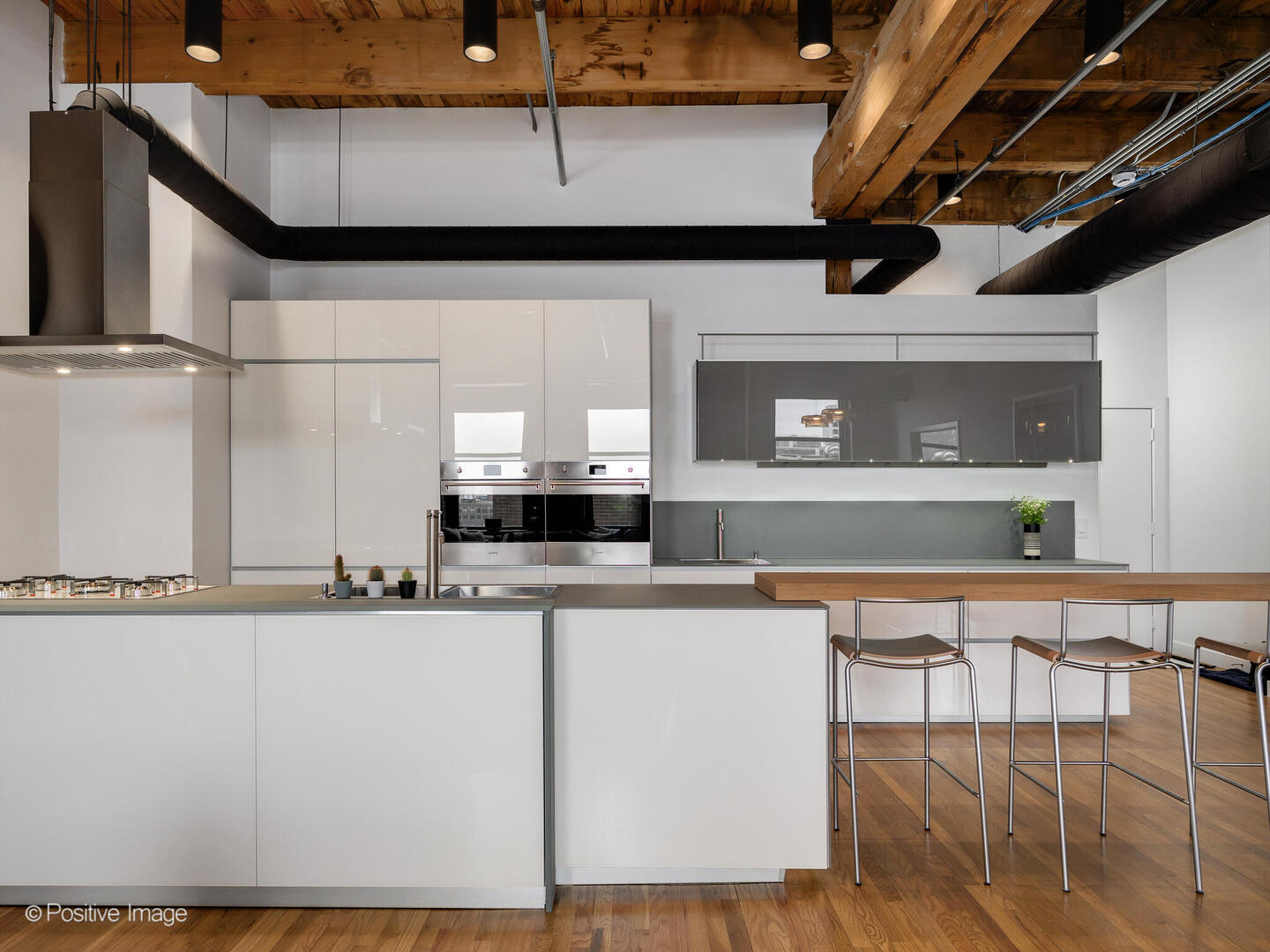 312 North May Street, Unit 5G Chicago, IL 60607 - Photo 11 of 33