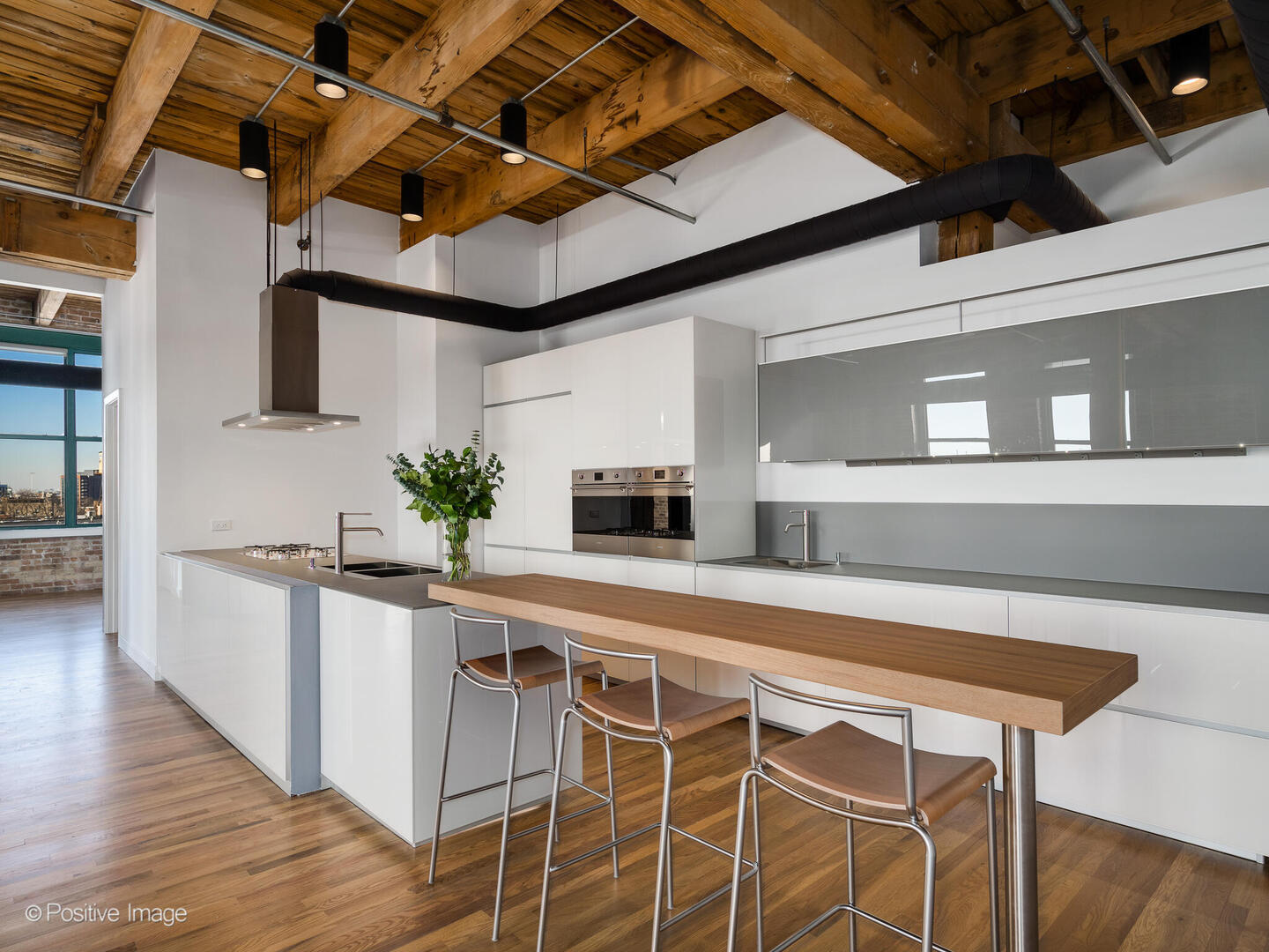 312 North May Street, Unit 5G Chicago, IL 60607 - Photo 13 of 33