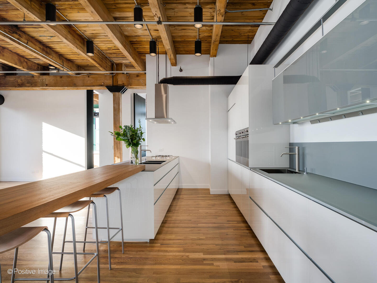 312 North May Street, Unit 5G Chicago, IL 60607 - Photo 16 of 33