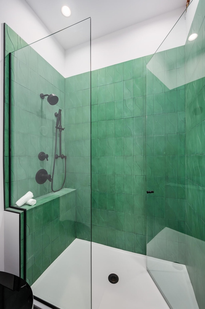 312 North May Street, Unit 5G Chicago, IL 60607 - Photo 25 of 33