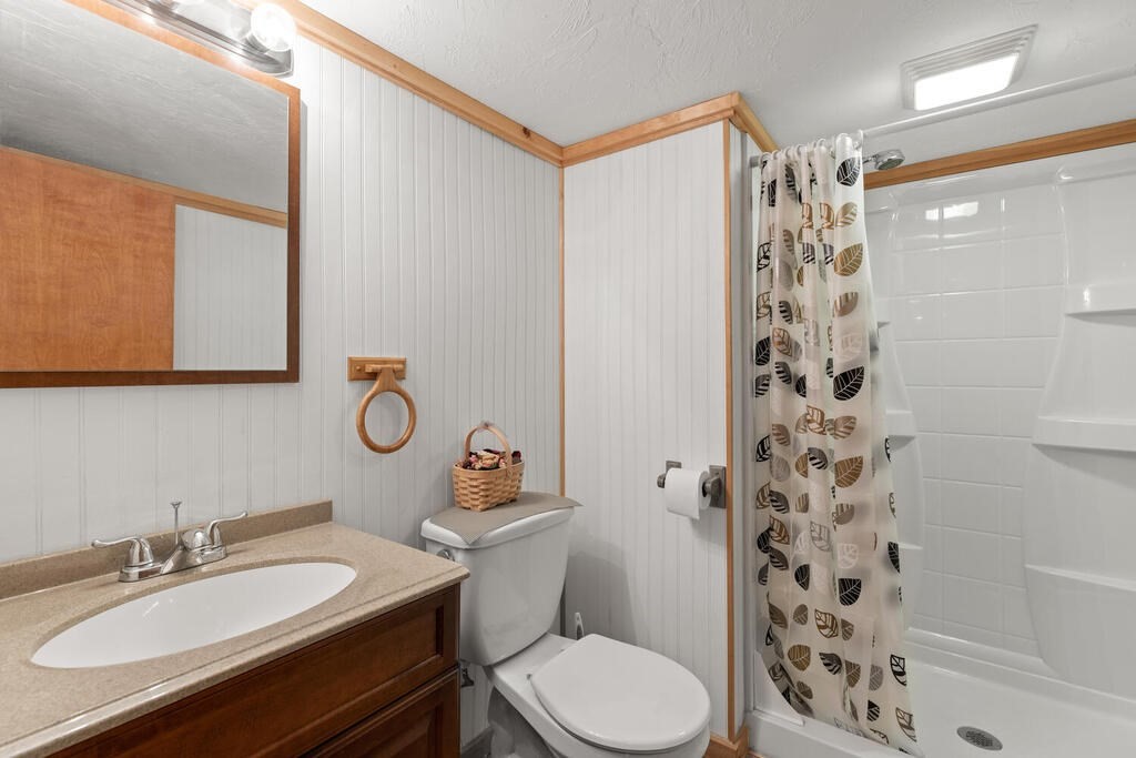 14 Indiana Street Worcester, MA 01604 - Photo 27 of 36 Gallery Image 27