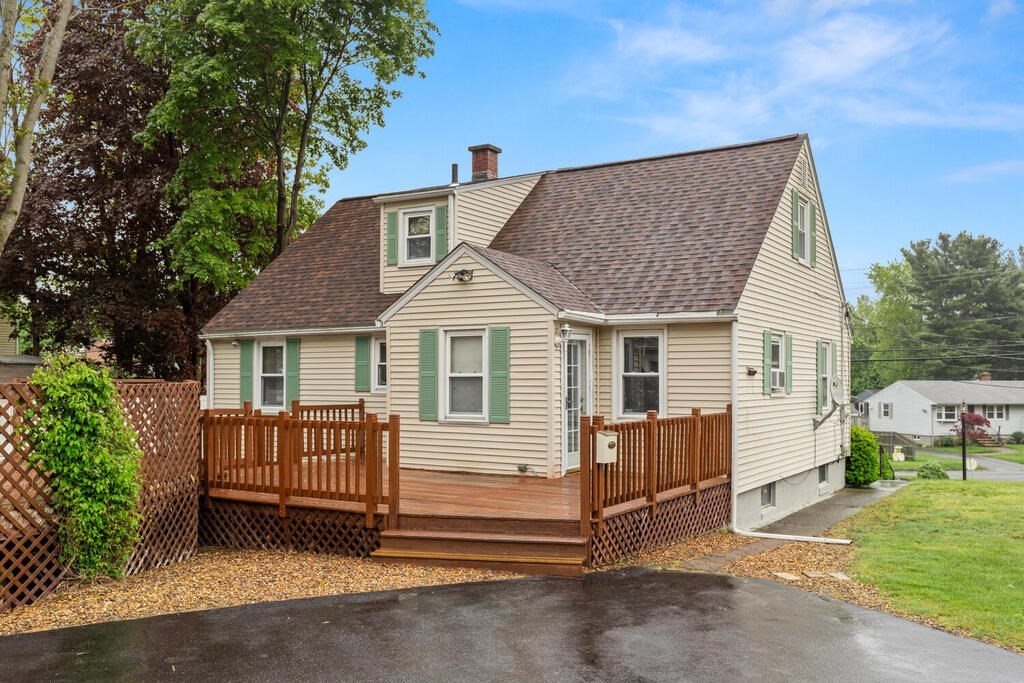 14 Indiana Street Worcester, MA 01604 - Photo 34 of 36 Gallery Image 34