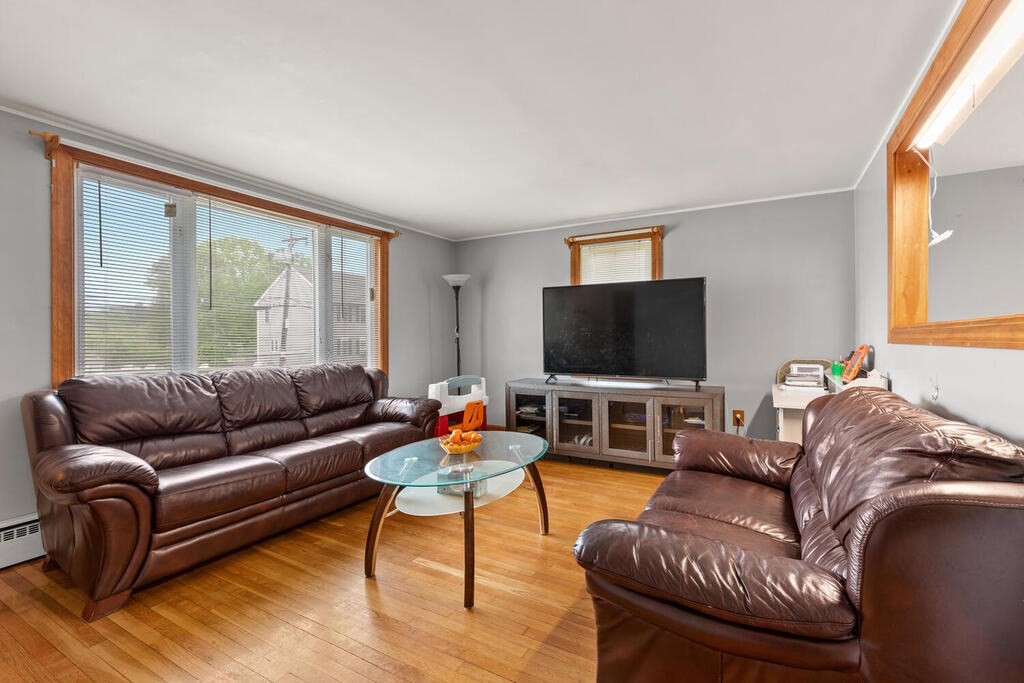 14 Indiana Street Worcester, MA 01604 - Photo 7 of 36 Gallery Image 7