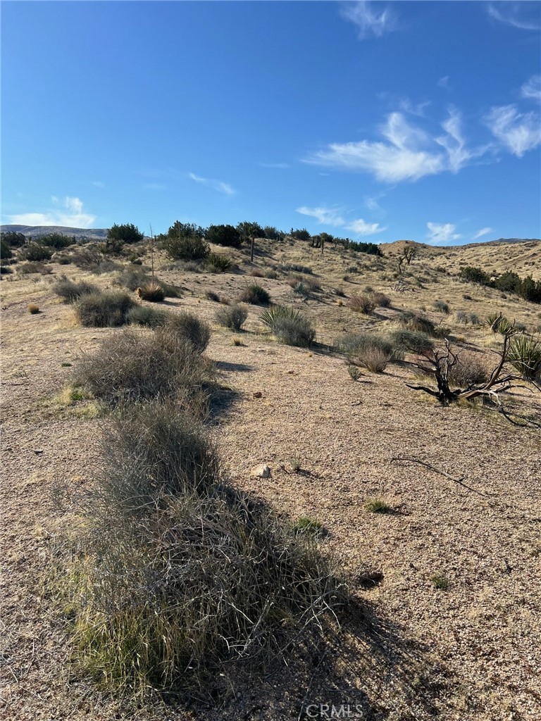 23 Valley View Road Apple Valley, CA 92308 - Photo 6 of 14 a view of beach and ocean