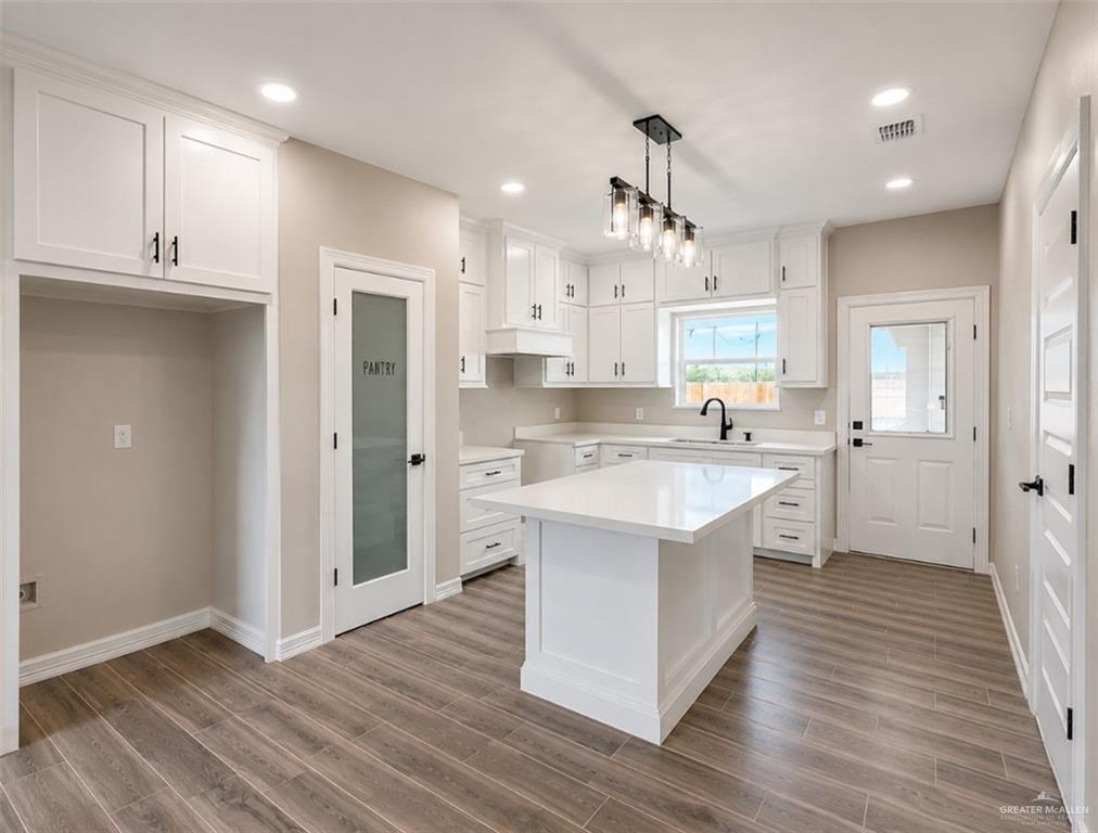 2612 Risotta Street Weslaco, TX 78596 - Photo 3 of 12 Gallery Image 3