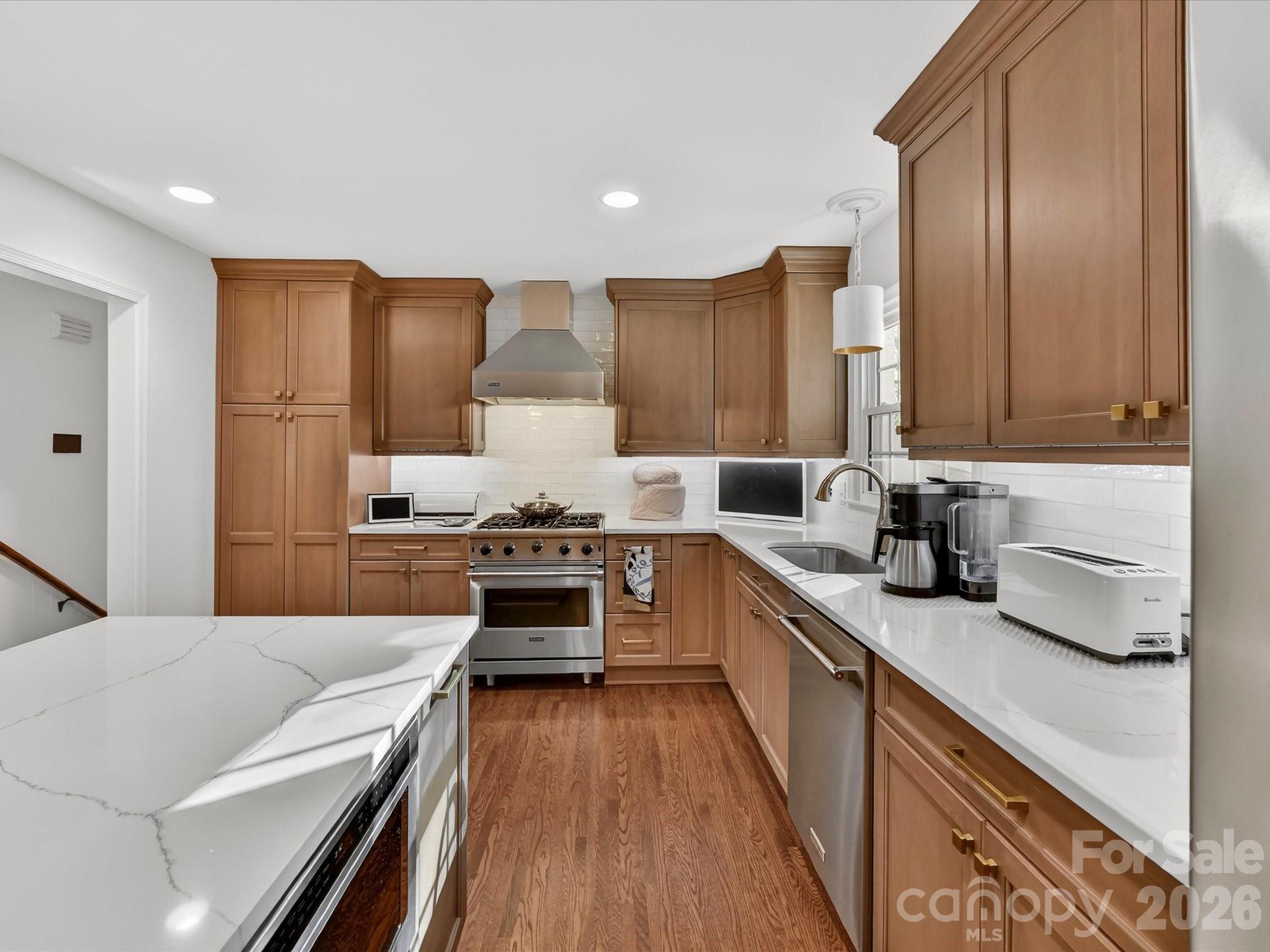 3719 Huckleberry Road Charlotte, NC 28210 - Photo 12 of 40 Gallery Image 12