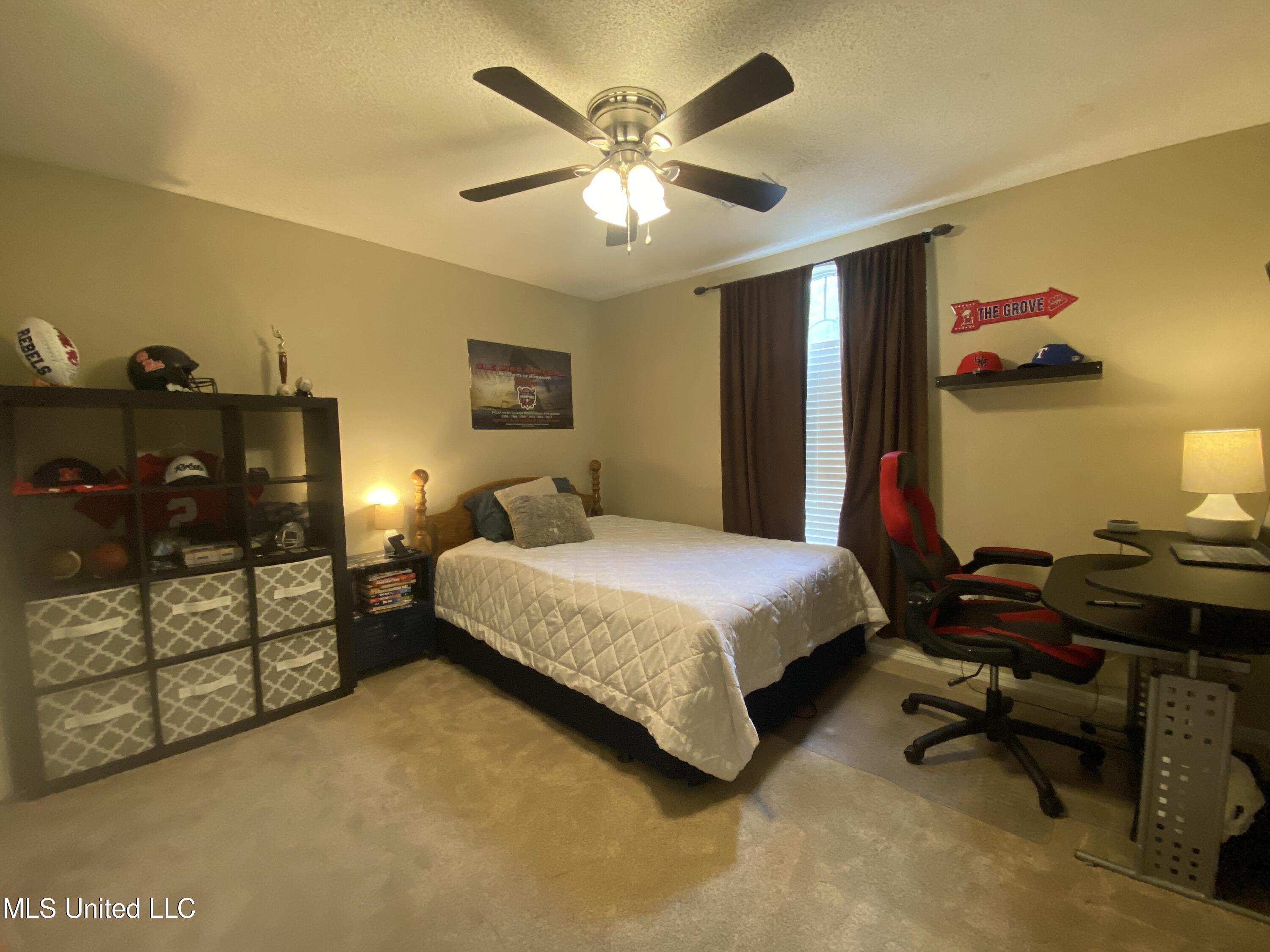 9216 Old Walnut Road Ocean Springs, MS 39564 - Photo 13 of 22 9216 br2