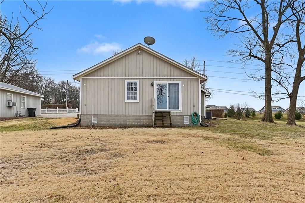 1492 Southwest Hook Road Lee's Summit, MO 64082 - Photo 40 of 47