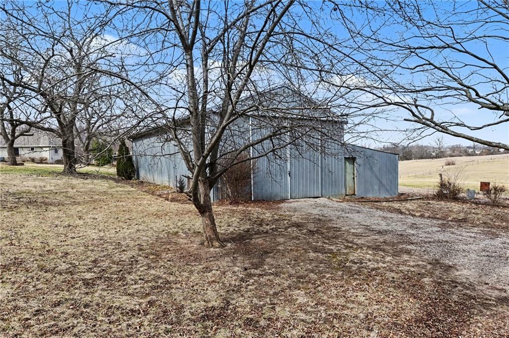 1492 Southwest Hook Road Lee's Summit, MO 64082 - Photo 42 of 47
