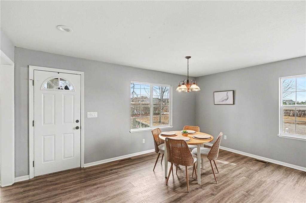 1492 Southwest Hook Road Lee's Summit, MO 64082 - Photo 6 of 47