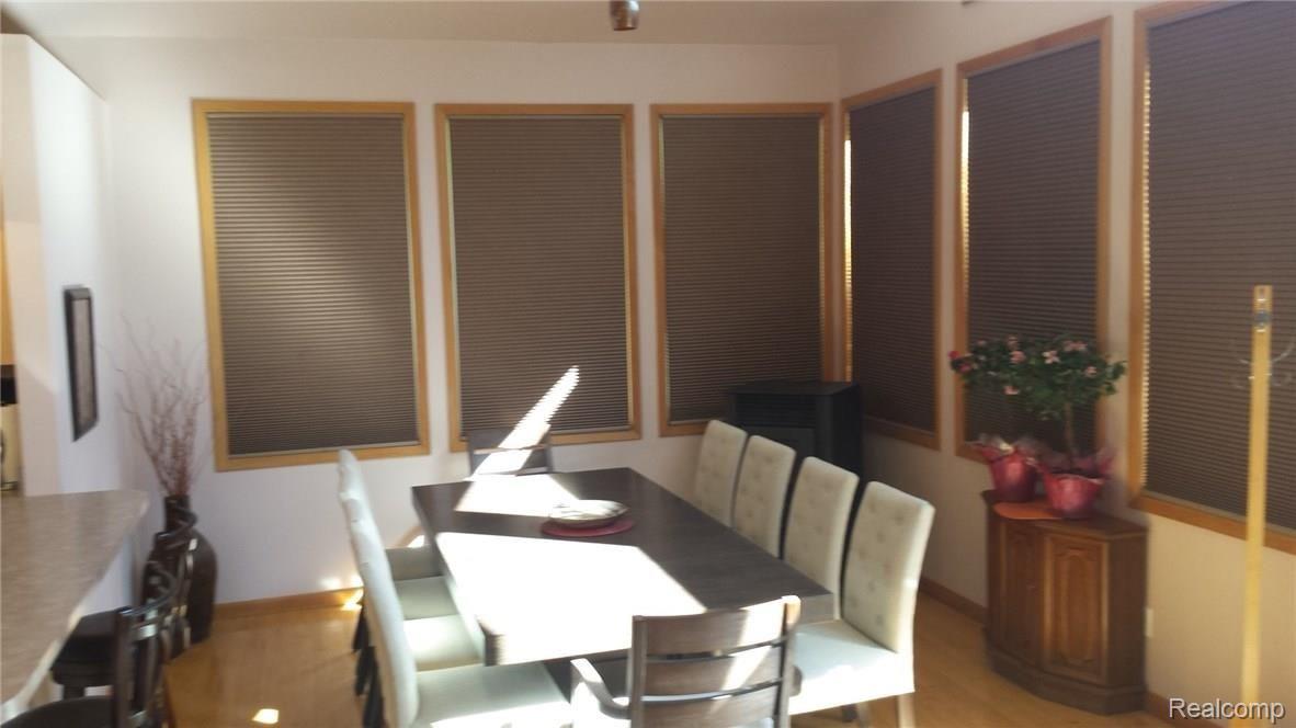 4825 Mill Creek Road Avoca, MI 48006 - Photo 7 of 37 This is another view of the dining area.