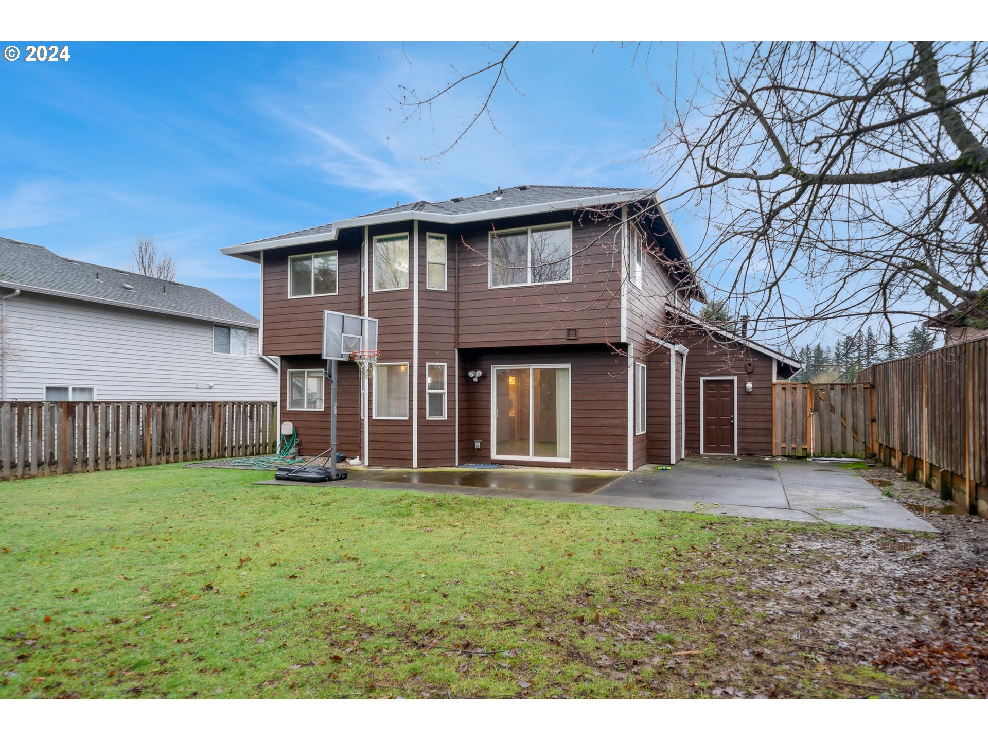 527 Southwest 27th Way Troutdale, OR 97060 - Photo 38 of 41 a view of a house with a yard