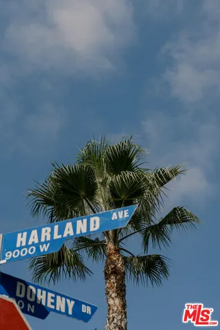 $1,725,000 | 702 North Doheny Drive, Unit 101, West Hollywood, CA 90069